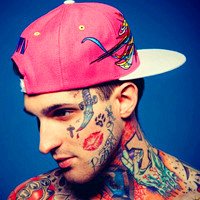 ActualDuck1864's profile picture. Usually size side check.