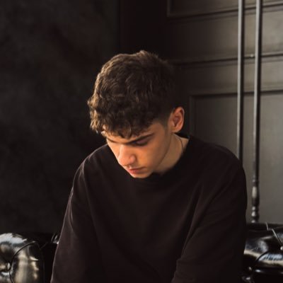 milad_zd's profile picture. 🌖