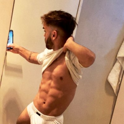 xlittlehotx's profile picture. (My first account+1M was hacked💔)This is my humble page🥺📱+1.000 Videos 𝐍𝐨 𝐚𝐝𝐢𝐭𝐭𝐢𝐨𝐧𝐚𝐥 𝐜𝐨𝐬𝐭💦CUM, SEX VIDEO🏳️‍🌈, *Chat REAL👨‍❤️‍💋‍👨👇🏾