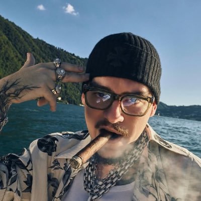 NYeatracker's profile picture. † 18 years † Controversial argumental troll with truthful advices † (not Christian)