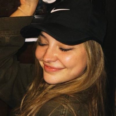 tinibesson's profile picture. louca por ti, @Corinthians