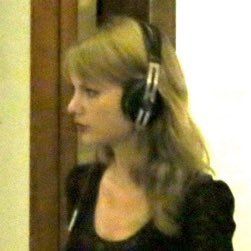 girlinfolklore's profile picture. tayflorence