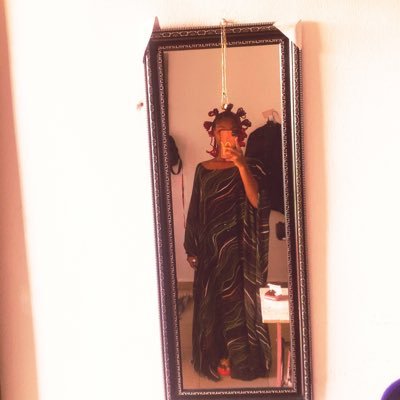 chikagrace10's profile picture. Tired fresh graduate 😞 for the love of God🤎 I came on here for intellectual conversations and bants 😂 I hate nnewi people !!!🙂‍↕️