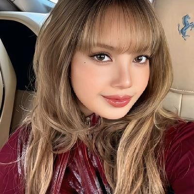 brunaMaauraur's profile picture.