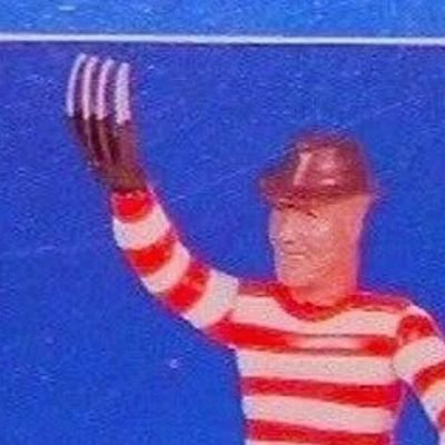 MichaelMustDie's profile picture. guy who made the lmanburg 9/11 tweet, 
formerly @mikeymyers1978_. waylien. if I don't post for a month I'm dead.