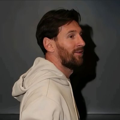 Abodahm1900's profile picture. " أهوجس فيك وانا داري أنك ما دريت عني"