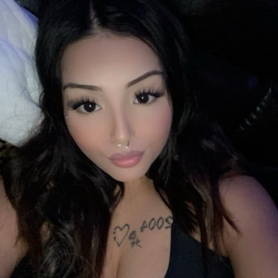 prettylatina0's profile picture. 20yr Latina 🇲🇽💗 DM FOR MENU ONLY TIME WASTERS GETS BLOCKED 🤌Text +1 (213) 397-5646