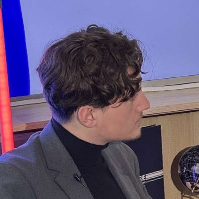 clement_mci's profile picture. Conseiller en stratégies politiques | Spécialiste opinion chez @Spirales__ | 📺 et 🗞️ | Monstre des chiffres selon @Cyrilhanouna 📊