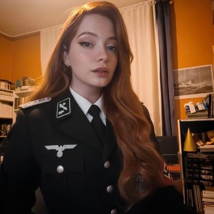 foxofvorkuta's profile picture. Balkanfighter. Tam zamanlı Tirpitz.