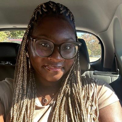 LiahChanelle's profile picture. ECU Alumna💛💜