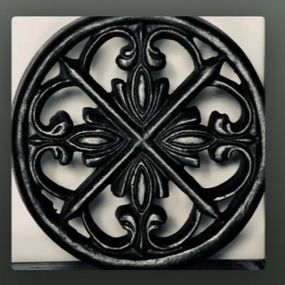 DailyNichiren's profile picture. Inspirational posts about Nichiren Buddhism. Member SGI-USA 🙏