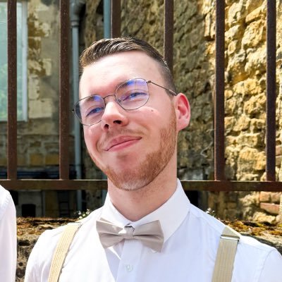 iamnicolaslubin's profile picture. 25 | J❤️ | Cast member at Discoveryland 🚀 | 𝐀𝐧𝐝, 𝐛𝐚𝐛𝐲, 𝐭𝐡𝐚𝐭’𝐬 𝐬𝐡𝐨𝐰 𝐛𝐮𝐬𝐢𝐧𝐞𝐬𝐬 𝐟𝐨𝐫 𝐲𝐨𝐮