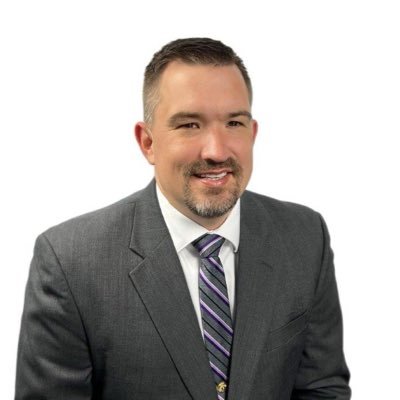 zield52501's profile picture. Christian conservative husband, father, hunter & Marine. I’m a Sports fan, especially of the Hawkeyes & St. Louis Cardinals. Will reply to any respectful tweet