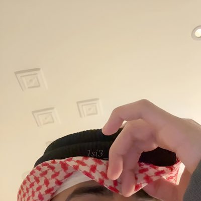 1si3_'s profile picture. ⠀ ماليّ بدروبَ الإلتِفات⌇@10jn_ .