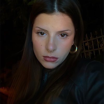 @whosluckee