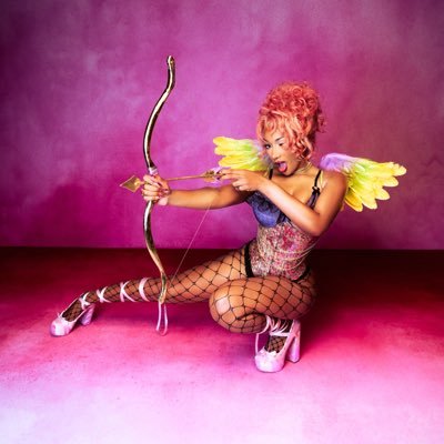 @theestallion