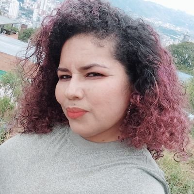 Zoraida13922120's profile picture. Cualquier cosa que hayas decidido hacer, hazla con todas tus fuerzas...Sabio no es aquel que dedica su vida a aprender sino el que la dedica a enseñar.