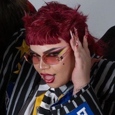 Fionas_drama's profile picture. ⚰️Fiona Van Tassel ⚰️
🥴INFP - Type 2 - sx/sp🥴
S:♐ M: ♈ R: ♉
💖Your sweetest, sexy, big bones girly💖