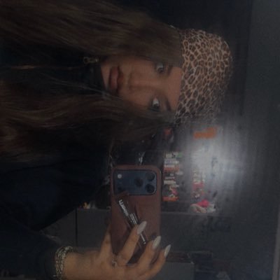 AmandaFons3's profile picture. yes, Young Miko named a song after me 🫦 Aries baddie ♈️          IG:a_.fgz