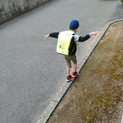 teppunn8's profile picture. 🦕子育て/ゲームセンター🪝大好き/株インデックス中心と1株こつこつ/ポイ活お得大好き🔥