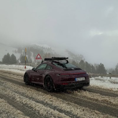 drinksnpills's profile picture. 