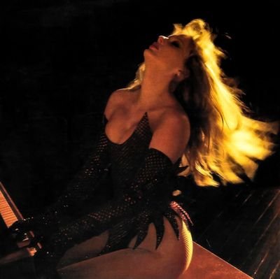 kharlzzzz's profile picture. all i do is try