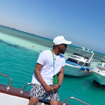 ameganmao's profile picture. anglais,français,italien |Pop culture,lifestyle , Travel & music|  planneur stratégique  ,|communication ninja|