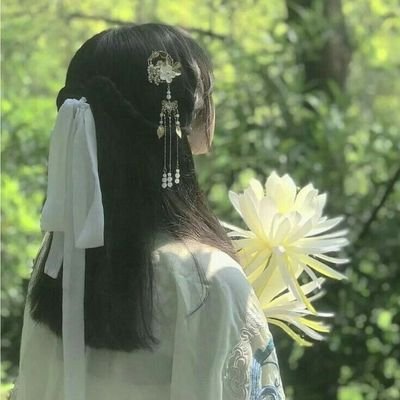 aestesik's profile picture. otw 1k