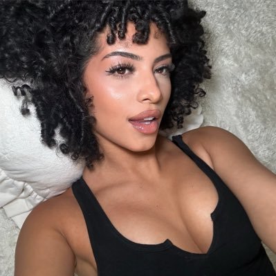 imanbouza's profile picture. energy doesn’t lie