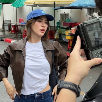 Kaewjai2482's profile picture. εїз มีความสุขง่ายๆ อย่าเยอะ εїз
#emiamily #beonnnie 𓂃 ࣪ ִֶָ ʚଓ་ ࣪ 🧡🦋💜