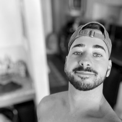 pleasureactvist's profile picture. Queer.🌈  Naked. 😈 Misfit.🐺