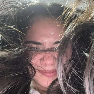 yurilette's profile picture. Be who you wanna be.