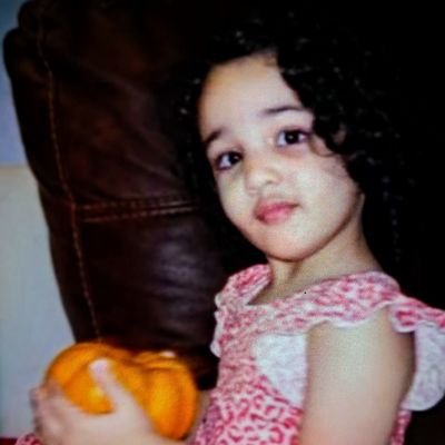 abusuzie1985's profile picture. 