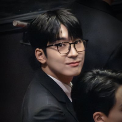everywonuuu_j's profile picture. 𑣲 babe won & babe gyu truther ೀ