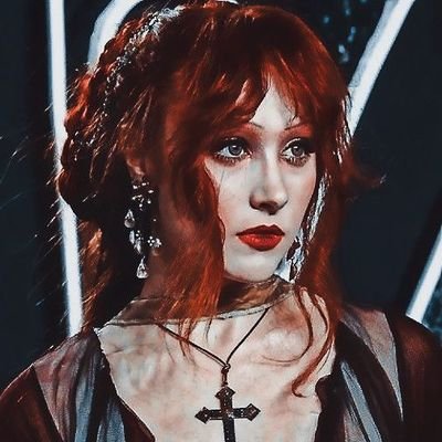 redrighthandt's profile picture. ❤️‍🩹⛱️
 this user loves bangtan • conclave (2024) and #filmtwt