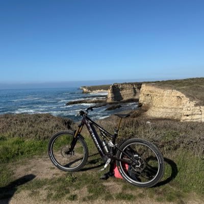 TedH6's profile picture. Sales at Trail Head Cyclery in Cupertino TEDDY TALKS BIKES https://t.co/AVYkHVUIal #49ers | #FTTB | #ebike #emtb #mtb