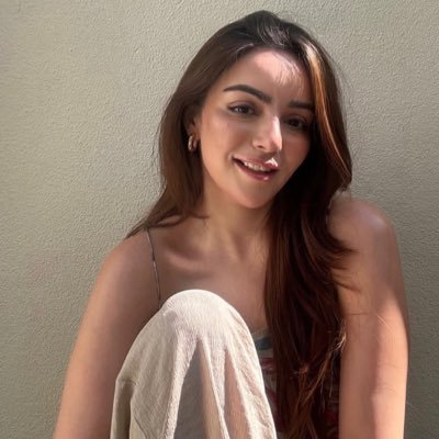 Joanna6233's profile picture. Cosmetic trading business women