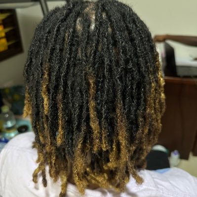 pfungwadorable's profile picture. *this user is something of a graphic designer|| Engineering Senior || A Loc’d niglet 🤭||
