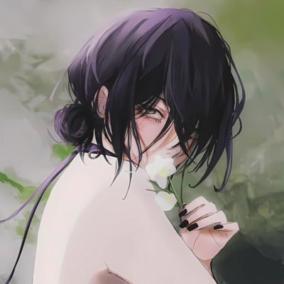siliencd's profile picture. 生きた骨 — lost girl who yap .