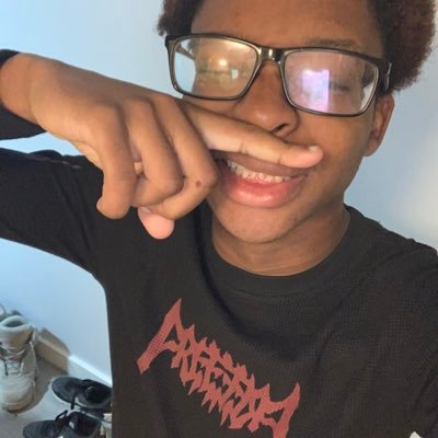 malsoliano700's profile picture. #LLG