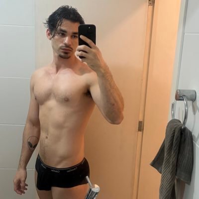 cadeowiI's profile picture. sem comentários