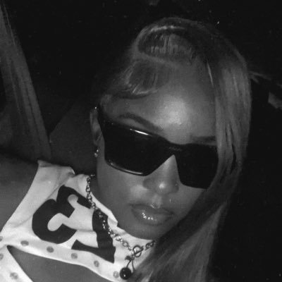 yungbtchw0rld's profile picture. Mind of a LEO.