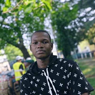 H0rlatunjhi's profile picture. backend developer | I help early-stage startups scale APIs securely with Node.js.