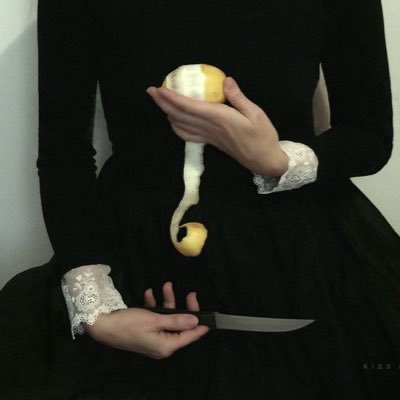 turnedsweet's profile picture. bioenergetic. fragrance-oriented. spiritually american. sentimental astrologist. lana del rey nationalist.