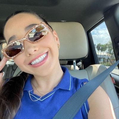 kelly_james001's profile picture. 💋 ✨