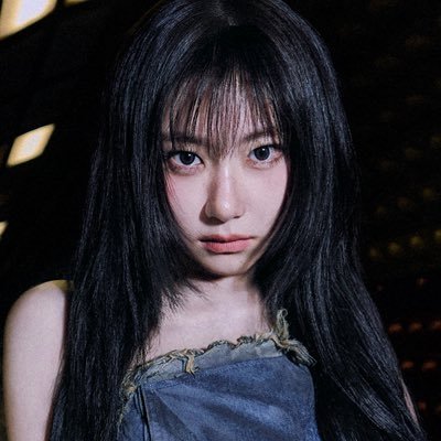 bomvalentttine's profile picture. women in music ft seunghyun & shinee