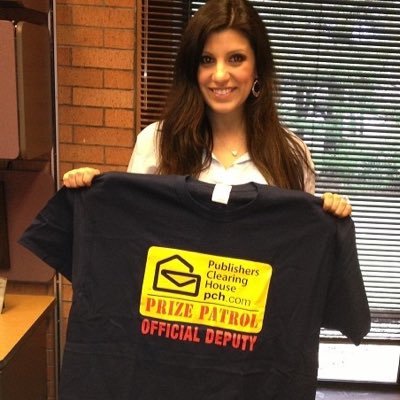 DANIELLELA78590's profile picture. I’m that same woman who travels the country surprising lucky winners with BIG checks! The Prize Patrol spokesperson seen on TV…😊😊