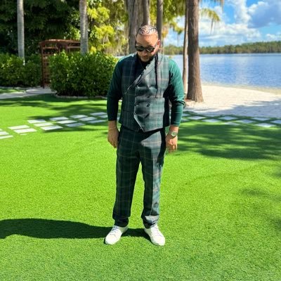 Just4Kicks212's profile picture. (Opinions expressed are solely my own and do not express the views or opinions of my employer.) Size 11-11.5