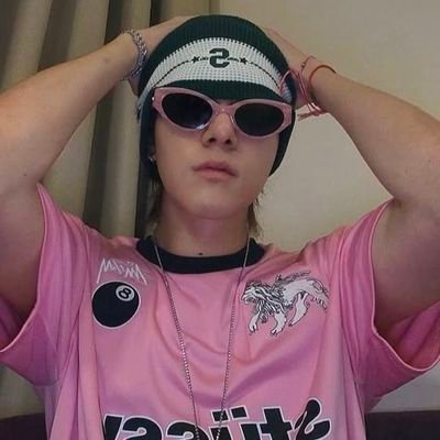 cyimoci's profile picture. ★ ʚ 𝐅𝐚 ɞ ˚₊ · ☽。 attenshion earthlings! ♡ you're arrived to my ꒰ ⋆ 𝗱𝗿𝗲𝗮𝗺𝗹𝗮𝗻𝗱 ꒱ #skynani #williamest #perthsanta #aouboom 🎡