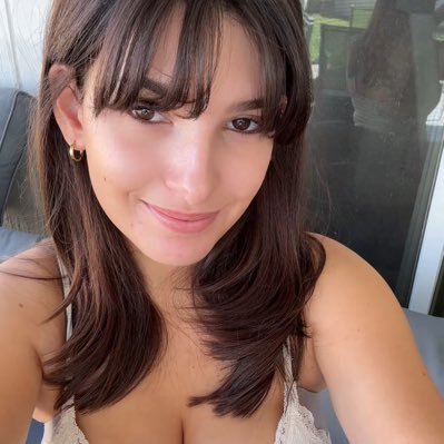 givingyougrace's profile picture. 22 • all natural • animal lover 😇💕🦮🕊️ https://t.co/1QtMIu7Xsw